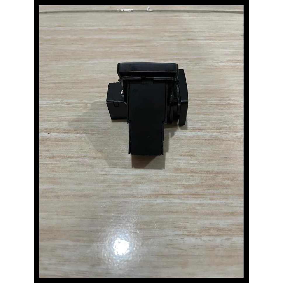 GRATIS ONGKIR SWITCH SAKLAR TOMBOL LAMPU KABUT FOGLAMP MOBIL GRANDMAX LUXIO TERIOS 