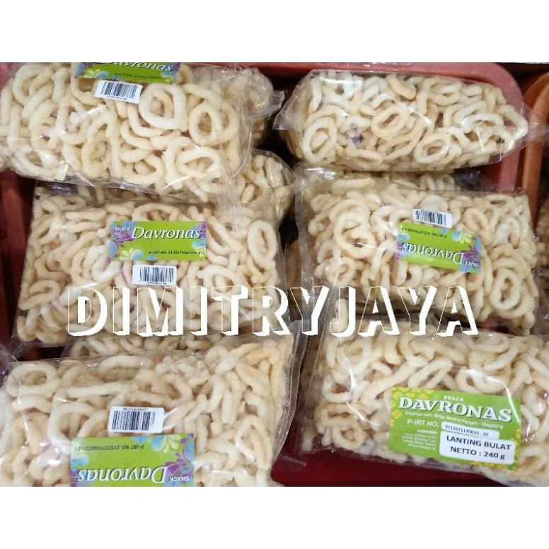 

Promo Lanting / Klanting Bulat Davronas 240 Gram Keripik Oleh Oleh Khas Magelang Jogja Temanggung Wonosobo