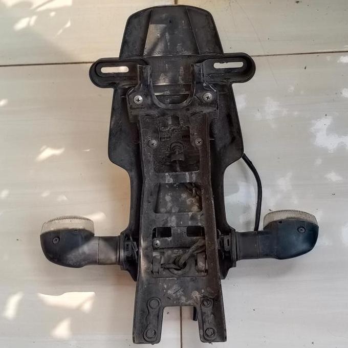 spakbor belakang xsr155