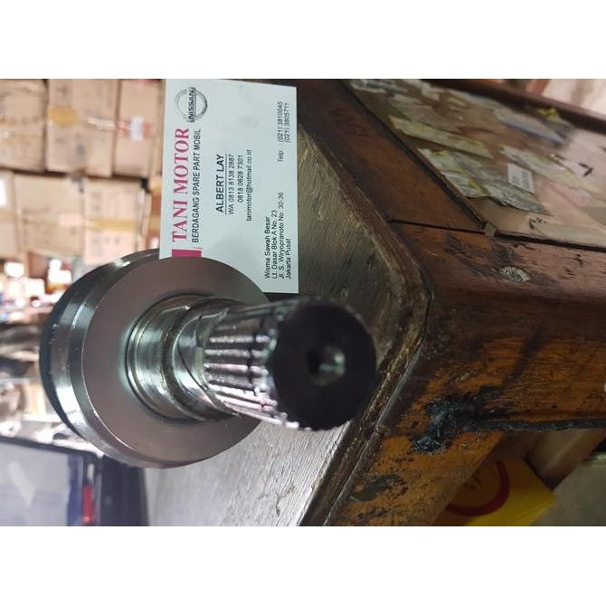 As Roda Depan Drive Shaft Nissan Navara D40