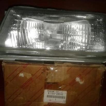 Headlamp Toyota Corona EX Saloon ST171 Orinal Toyota