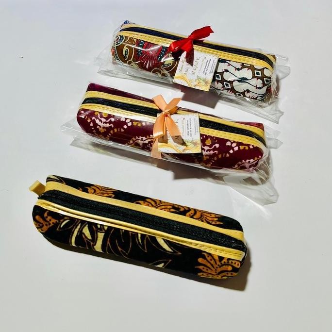 

Souvenir Dompet Pensil Batik Free Custom Nama Kartu Ucapan Isi 50Pcs Stationery New Stok