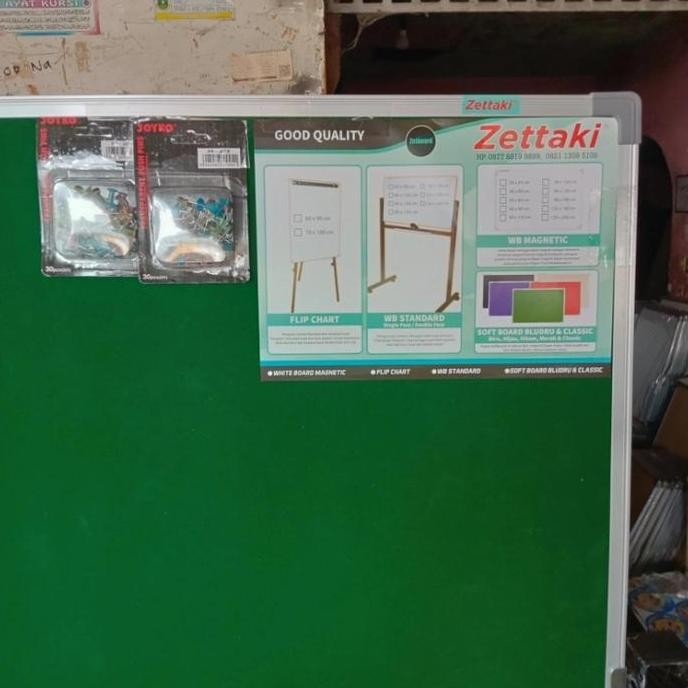 

Softboard Cork Board/Papan Mading Gantung Bludru Hijau Zettaki 40X60Cm New Stok