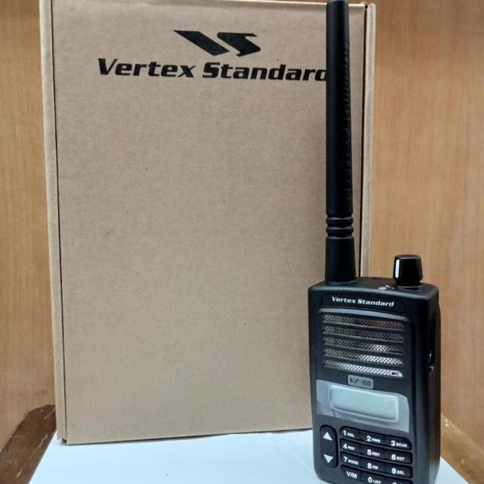 HT VERTEX STANDARD VZ 88 VHF -high Quality