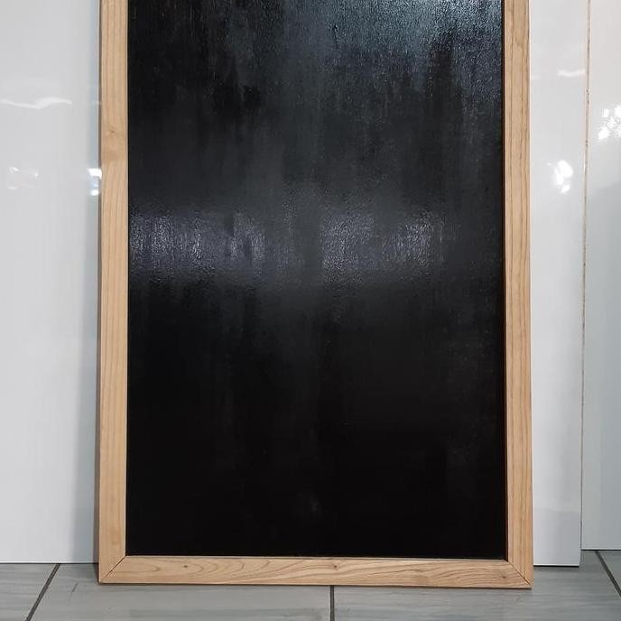 

TERLARIS - papan tulis hitam/ white board ukuran 60x90cm