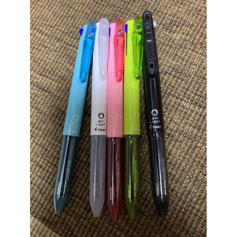 

Pilot 2 + 1 Light 2 Color 0.7 Mm Ballpoint Multi Pen + 0.5 Mm Pencil New Stok