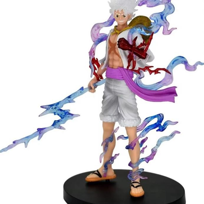 action figure Luffy Nika berdiri diorama