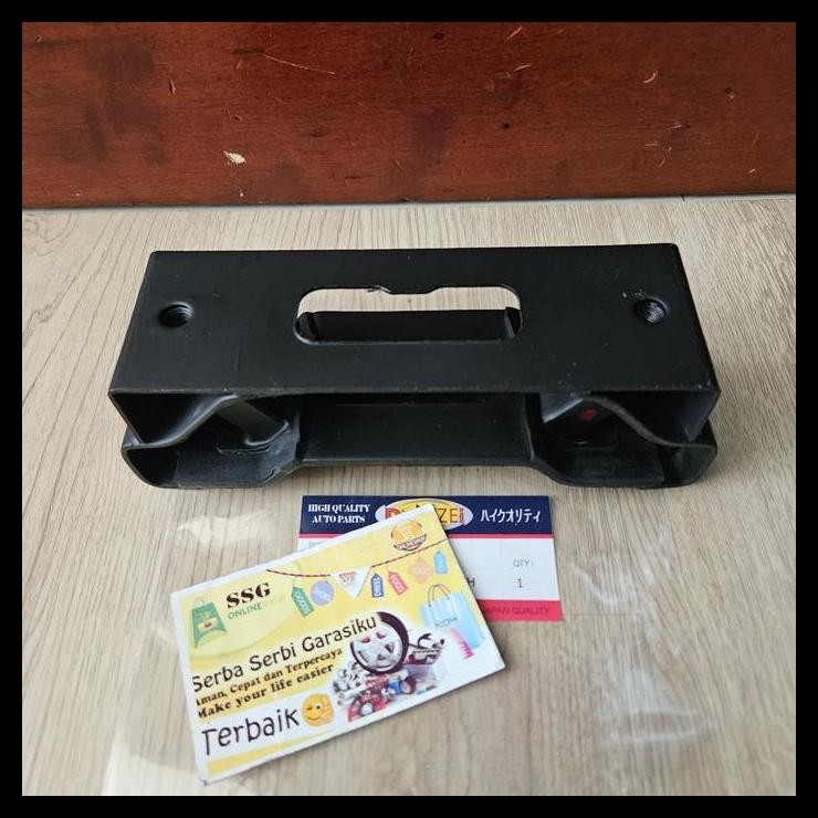 TERBARU ENGINE MOUNTING BELAKANG SUZUKI ESCUDO 2000CC OEM 