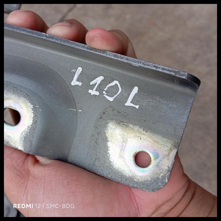 TERBARU SEPASANG HINGE HOOD ENGSEL KAP MOTOR / MESIN NISSAN GRAND LIVINA L10 ASLI COPOTAN 