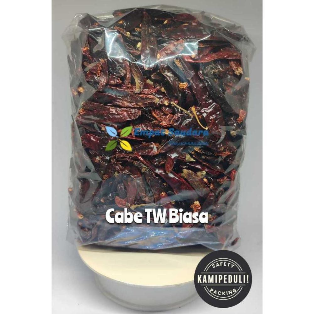 

Solusi (Cabe India) Cabe Merah Besar Kering Kemasan 1000 Gr
