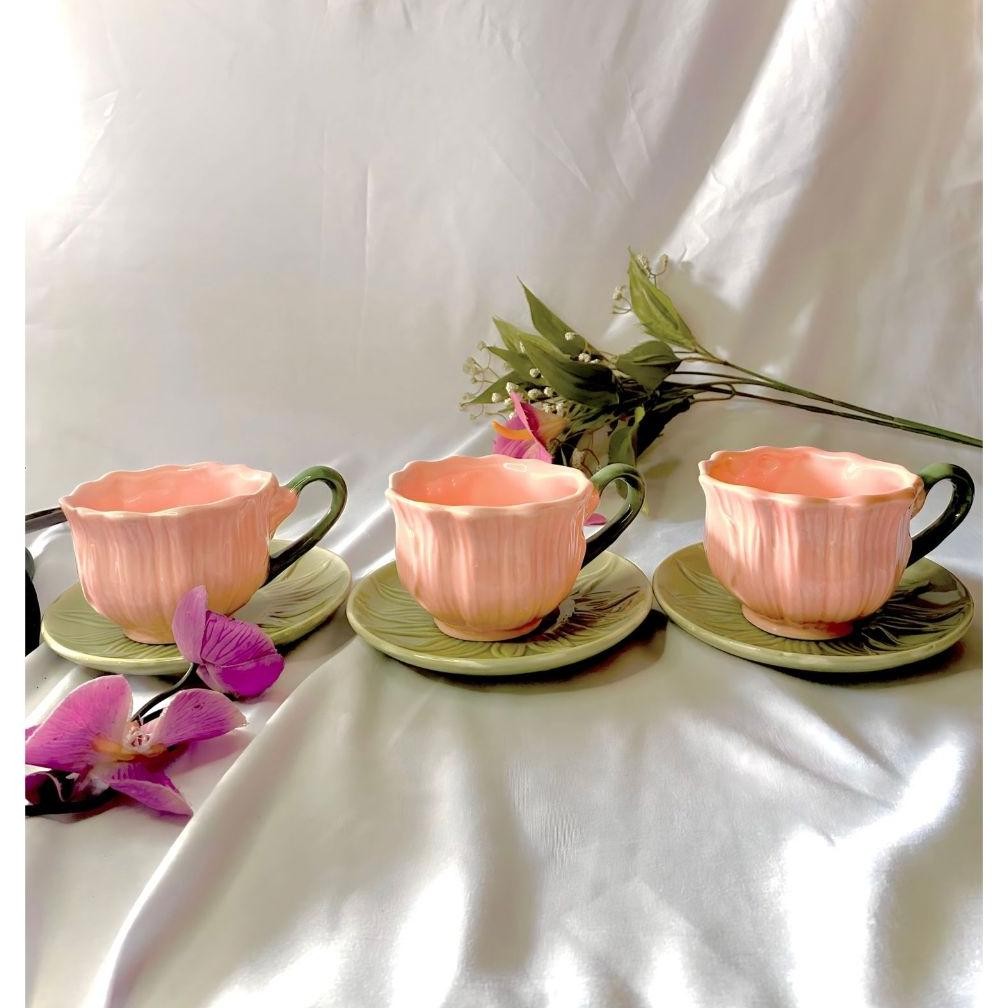 Berkualitas [ READY ] - Cangkir 3 Pasang Motif Bunga Lili Keramik / Kado Unik / Hampers Cantik / Gel