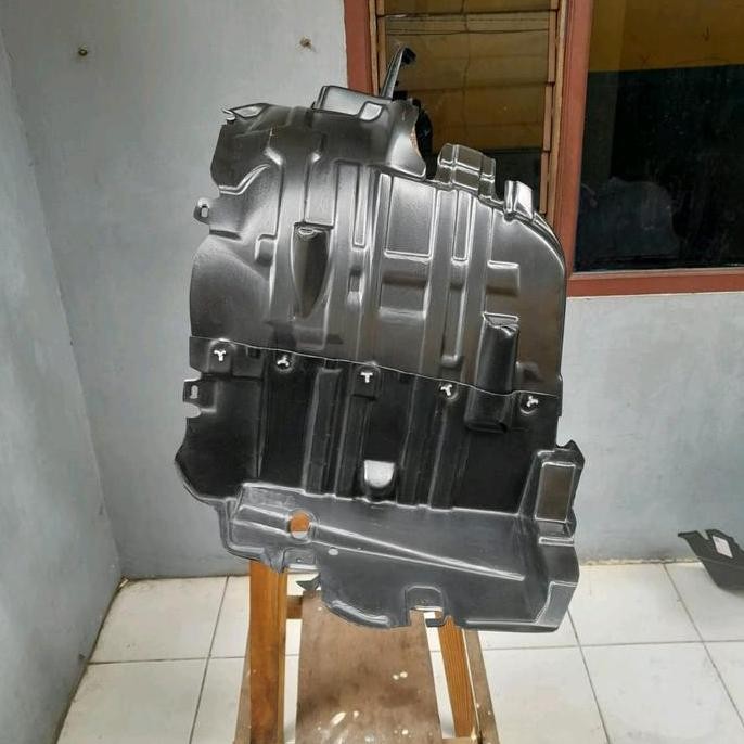 Liner Fender Kolong Atas Roda Depan Veloz 2016 2017 2018 2019 2020 2021