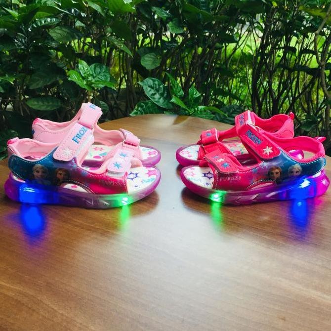 Sepatu Sandal Anak Perempuan Import / Frozen / Lampu LED / Fearless
