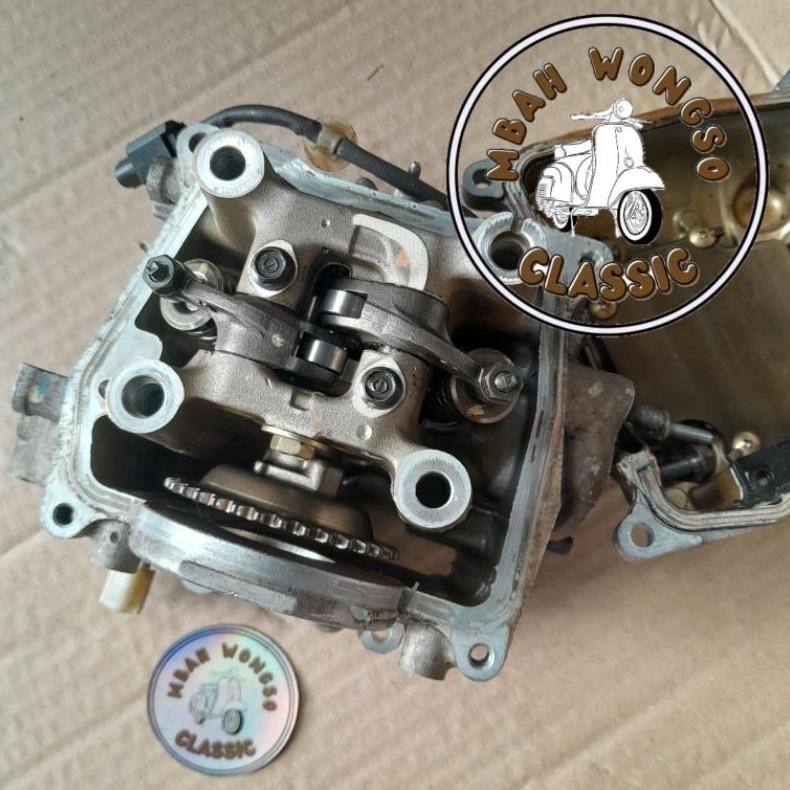 BLOK HEAD NOKEN AS DEKSEL PER KLEP PELATUK MESIN HEAD VARIO 125 LED PNP OLD VARIO 125 ORIGINAL