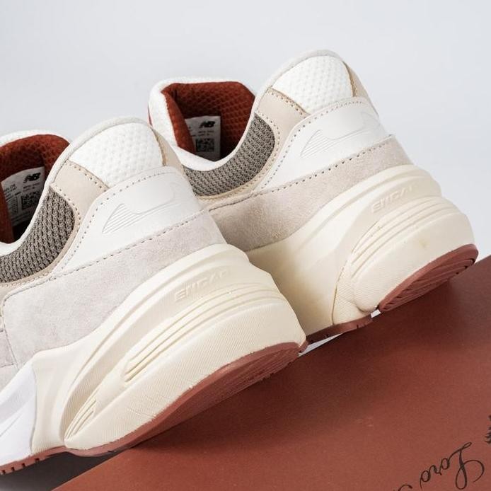 

ready NB 990V6 Loro Piana Raw Cashew Made in USA Cream Authentic