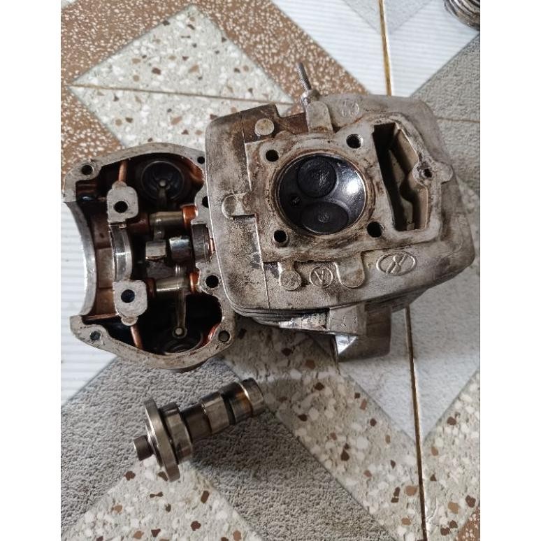 kop atau head tossa /jaguar