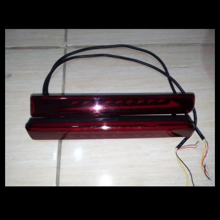 HOT DEAL LAMPU REFLEKTOR REAR BUMPER LAMP LED MATA KUCING BELAKANG MOBIL AYLA !!!