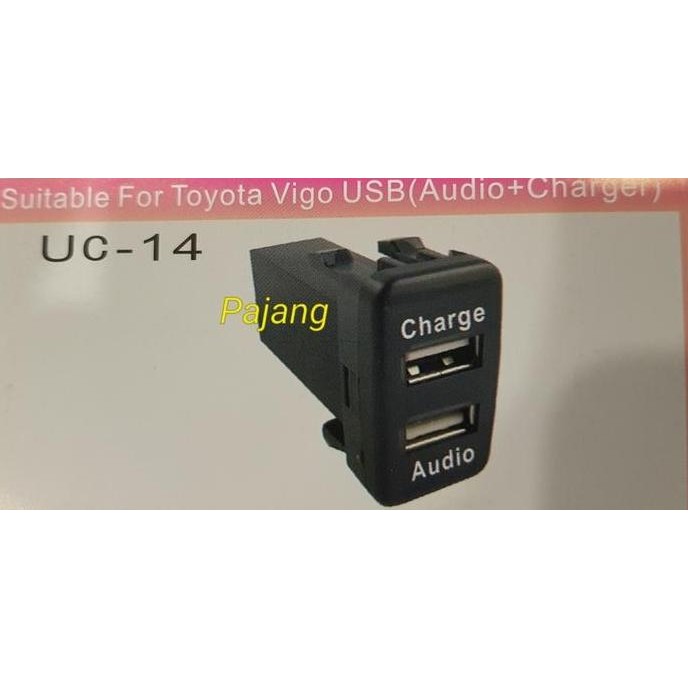 siap kirim colokan usb / charger usb port innova fortuner sienta alphard - usb socket mobil