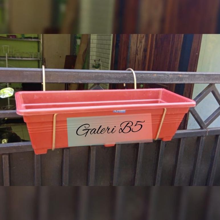 rak pot pagar balkon  rak pot panjang  standing pagar balkon gantungan pot balkon pagar