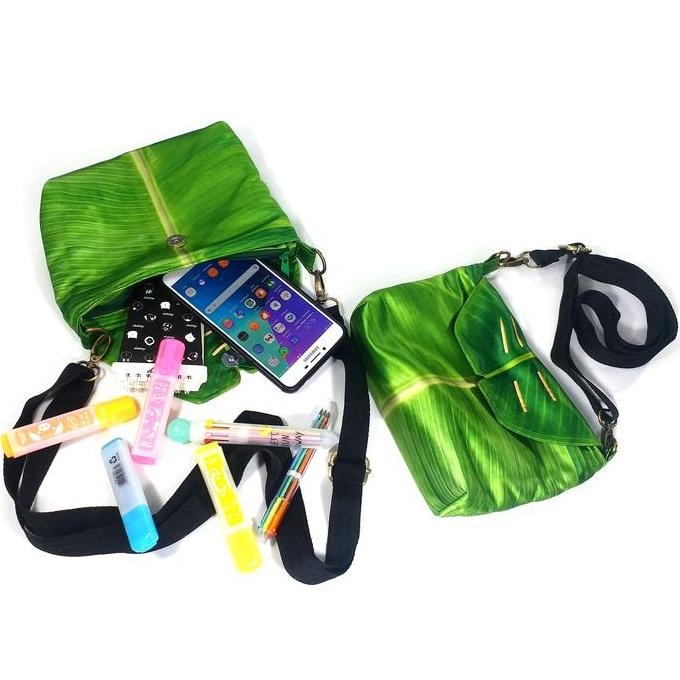 Tas Bahu Selempang Shrelo Shoulder Bag Nasi Uduk Liwet Motif Bungkus Daun Pisang Mini Bahan Kilap Ka