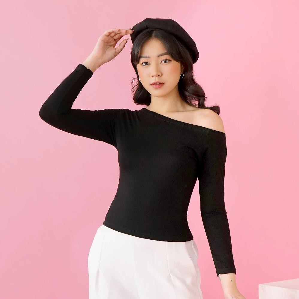 Belle Top Longsleeve Crop Baju Lengan Panjang Wanita Korean Crop Top Lengan Panjang Sabrina