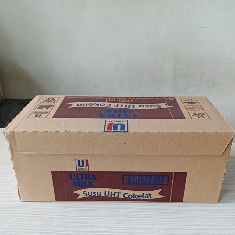 

SUSU ULTRA MILK COKELAT 200 ML 200ML DUS KARTON (1 DUS ISI 24 PCS) / SUSU ULTRA UHT RASA CHOCOLATE COKLAT Nugi