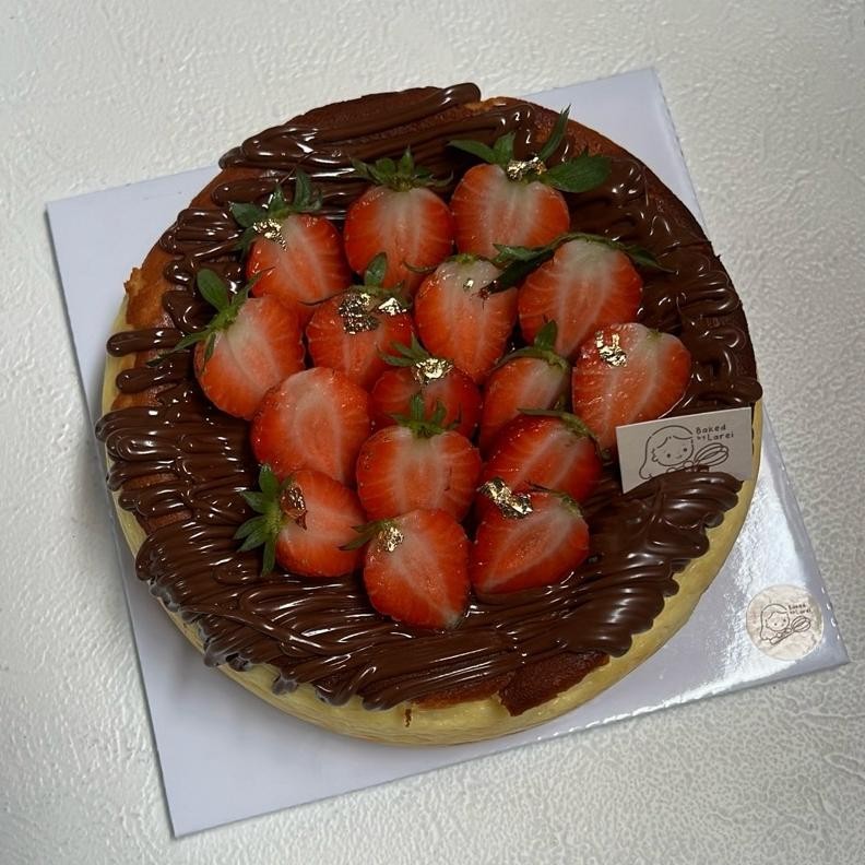 

WHOLE BASQUE BURNT CHEESECAKE - Baked by Larei (baca deskripsi) Nugi