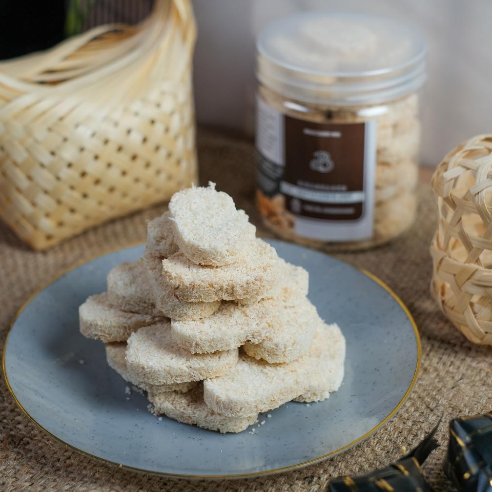 

Kue Sagon Kelapa Biba Snacks ( Gratis 1 Pouch Semprit / Sagu ) Nugi