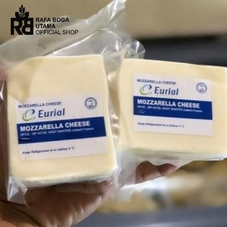 

Keju Mozzarella Eurial 1kg Nugi