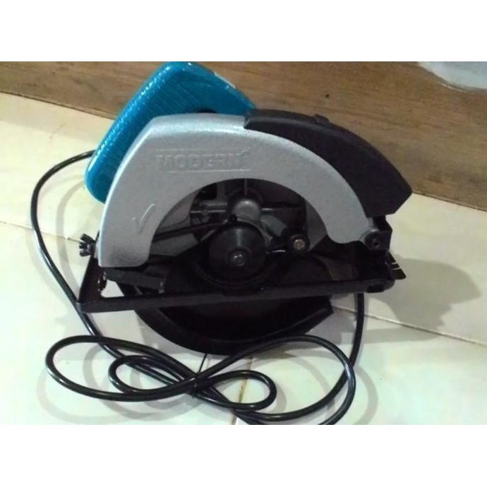 Modern M2600L / M 2600 L / M-2600L Gergaji Kayu Laser Circular Saw