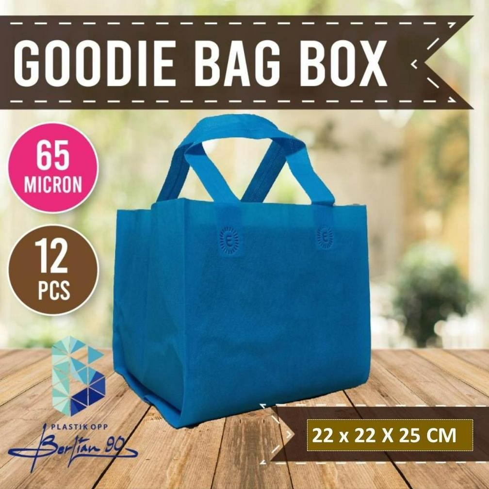 

Goodie Bag Handle Box uk 22x22x25 cm Isi 12 Pcs Tebal 65 gsm Nugi