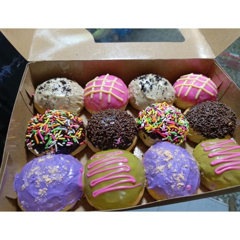

promo roti donat susu toping glaze 12 varian rasa, fresh di oven Nugi