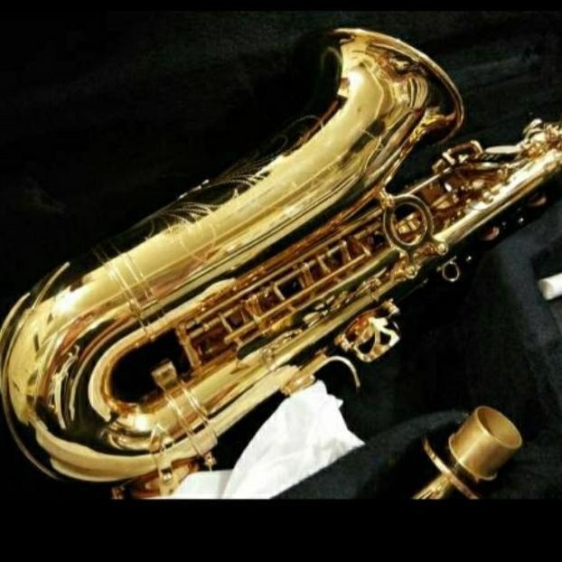 ALTO SAXOPHONE HARRIER GOLD LACQUER ORIGINAL DAN TERPERCAYA