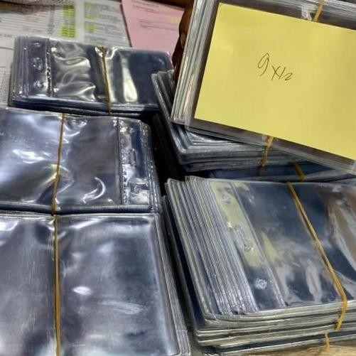 

Plastik Id Card Berdiri Ukuran 9X14Cm / Display Name Tag Tegak Original