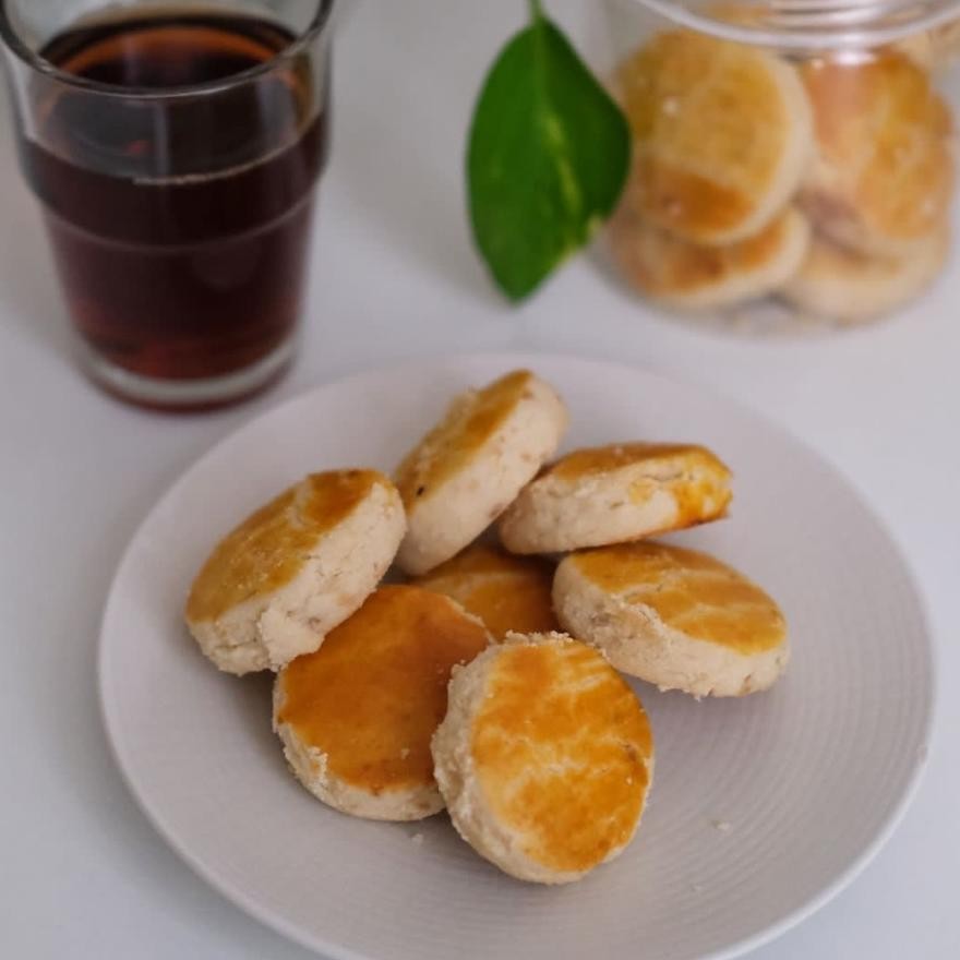 

Promoo!! Kue Kacang Miss Chepy Isi 16