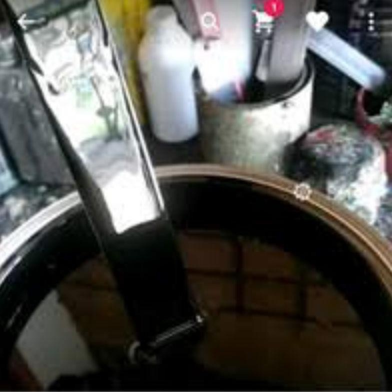 Cat Hitam Pu Cat Hitam Pekat Hitam Solid 1Liter Cat Motor Mobil Moter Dan Sepeda Terbaru