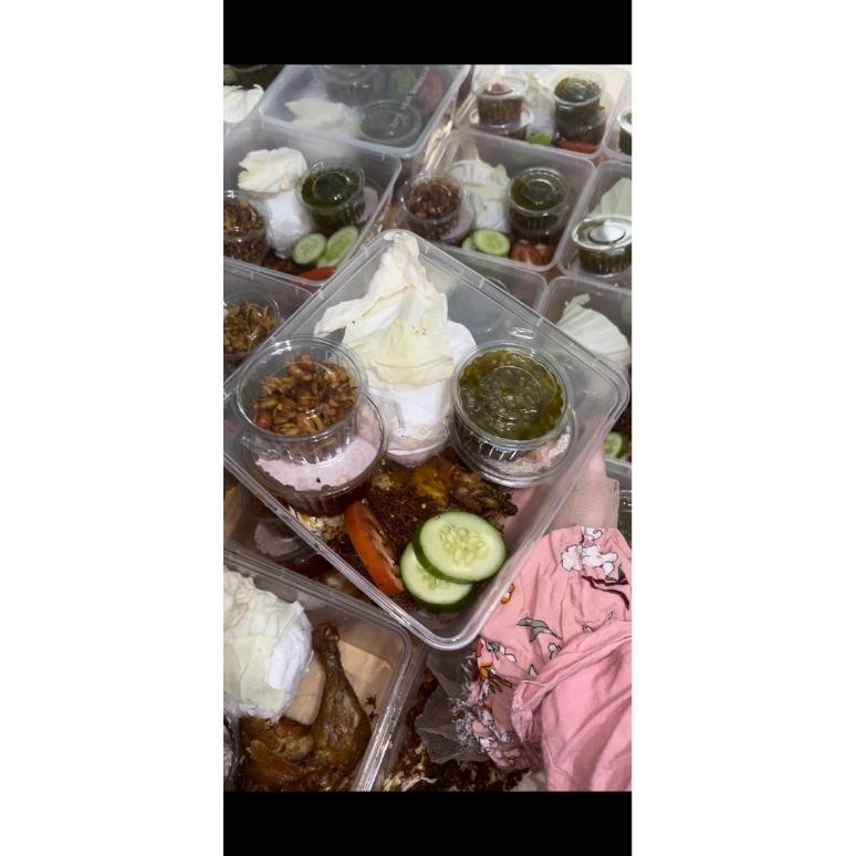 

paket nasi komplite