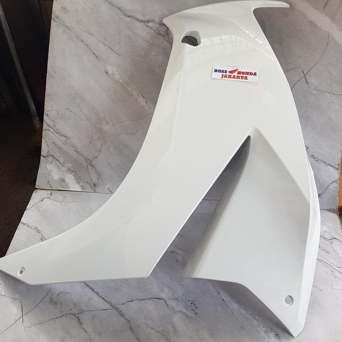 SPAREPART CBR 150 K45A : 64430-K45-N00RSW FAIRING KIRI PUTIH CBR 150 K45A LOKAL (2014 - 2016) ORI AH