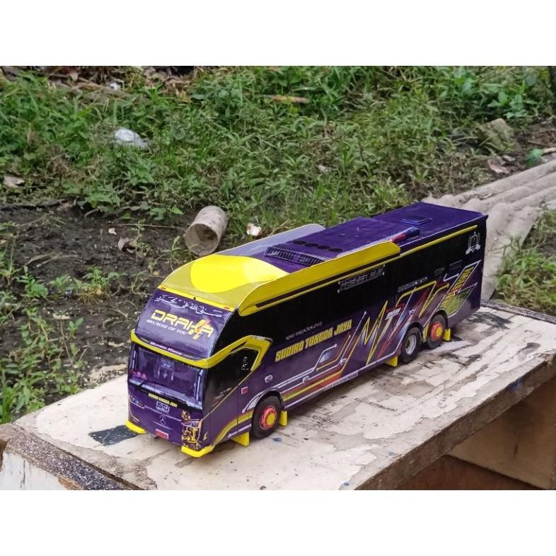 Kt78 Papercraft Bus Sudiro Tungga Jaya "Draka"