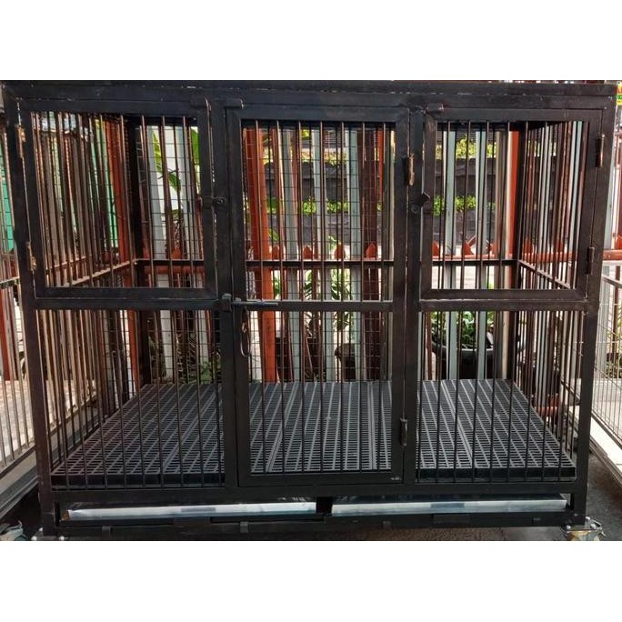Kandang Anjing Besi Knock Down Besar (Hitam)