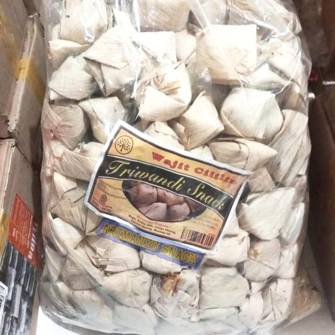 

JB wajit cililin / wajik ketan klobot daun jagung None