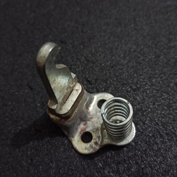 Pengait jok yamaha rs100 rs125 dt100 dt125 rx twin yamaha xs orinal