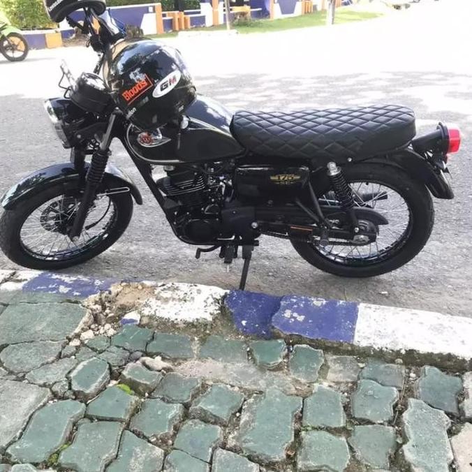 Jok custom Kawasaki W175 wajik Hitam
