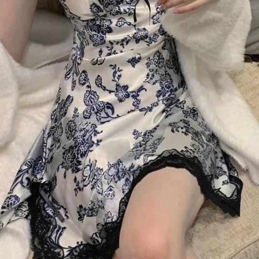 Lingerie Dress Satin Mini Deep V Silk Baju Tidur Wanita Daster 313 Hitam Dewasa Pendek TA