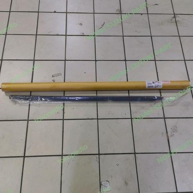 pelipit kaca luar Suzuki grand Vitara asli sgp