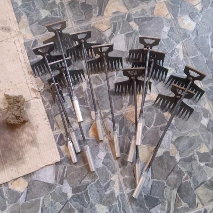 AS Cangkul Alat Pencabut Cabut Rumput ukuran Besar