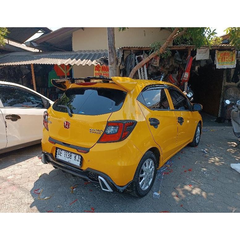 spoiler brio urbanit / spoiler urbanit all new brio / spoiler urbannit