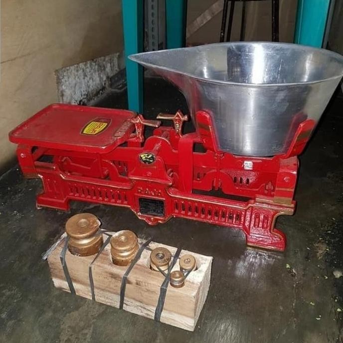 Timbangan Bebek/Kodok/Duduk Besi Merk Raja+Set Anak Batu Timbangan