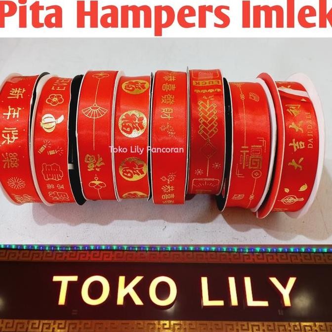 

Baru Pita Imlek Import Warna Merah Motif Sincia Korea untuk Hampers Dekorasi
