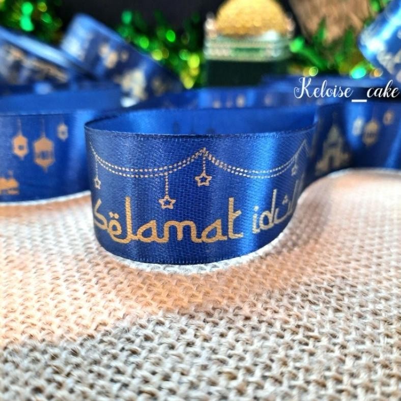 

PITA SATIN IDUL FITRI WARNA BIRU NAVY UKR 2,5 CM -PANJANG 18 METER aSt